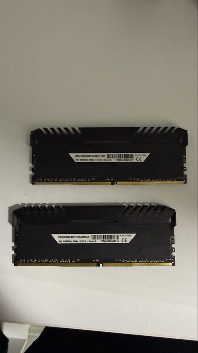 Kit 16gb Ram Corsair Vengeance Led 3000mhz DDR4
