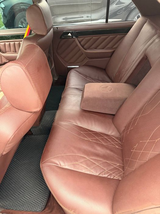 Mercedes Benz W124