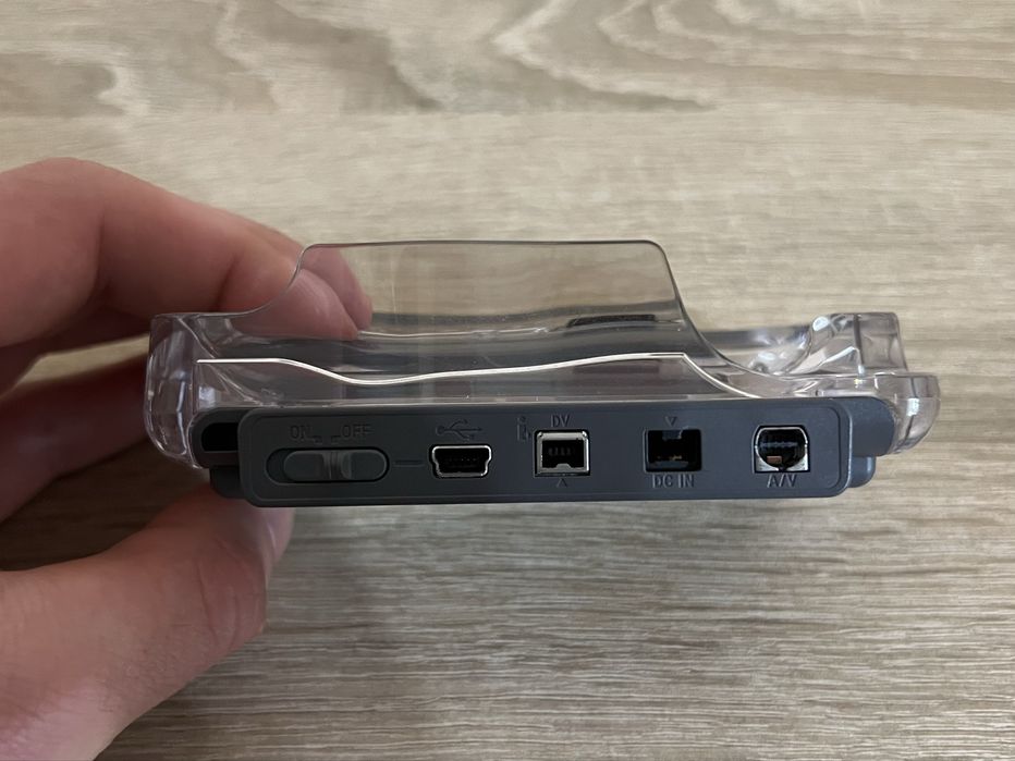 Док-станция для видеокамеры DCRA-C121