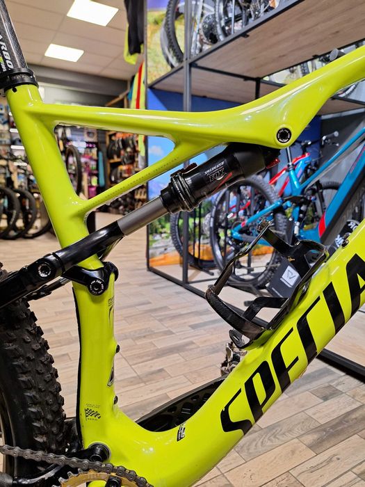 Vând bicicleta Specialized Carbon Ep mărime Lic Comp