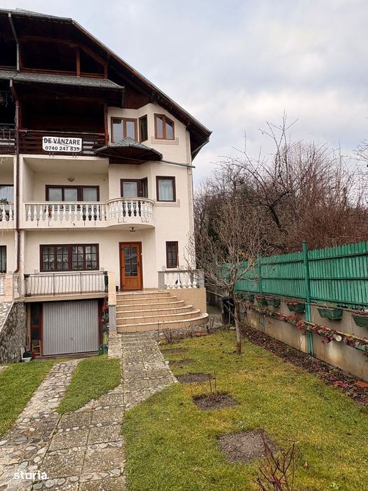 De Vânzare - Casă, Corp Duplex, Independent Câmpulung/Argeș (Centru)
