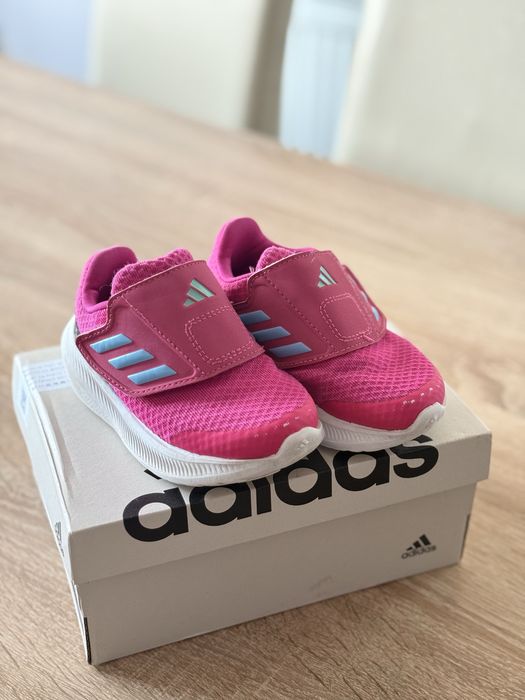 Адидас маратонки