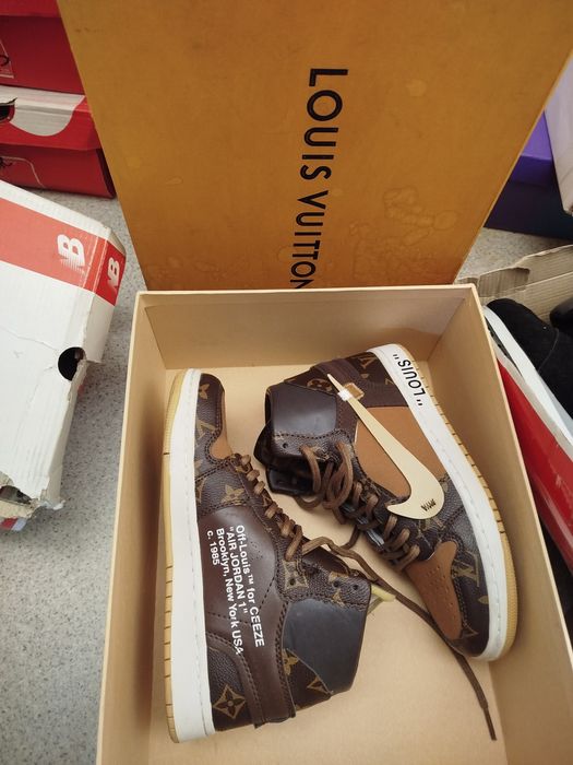 Louis Vuitton кроссовки 37 размер