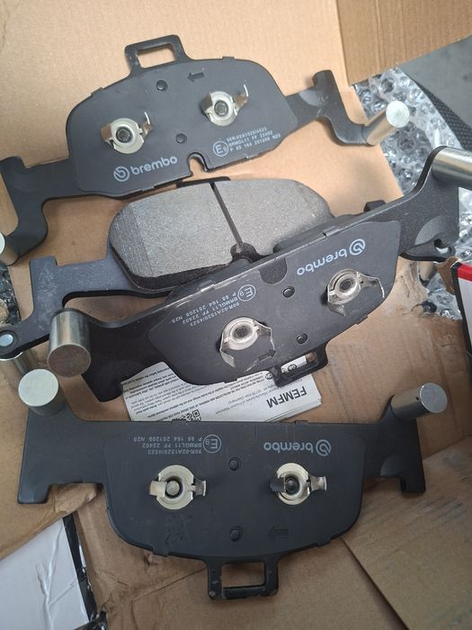 Placute frana fata Brembo P 85 164 Audi A4 A5 Q5