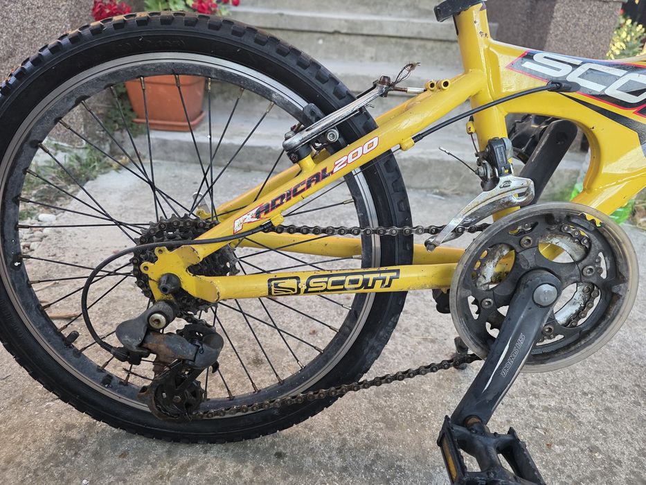 Bicicleta scott radical 200