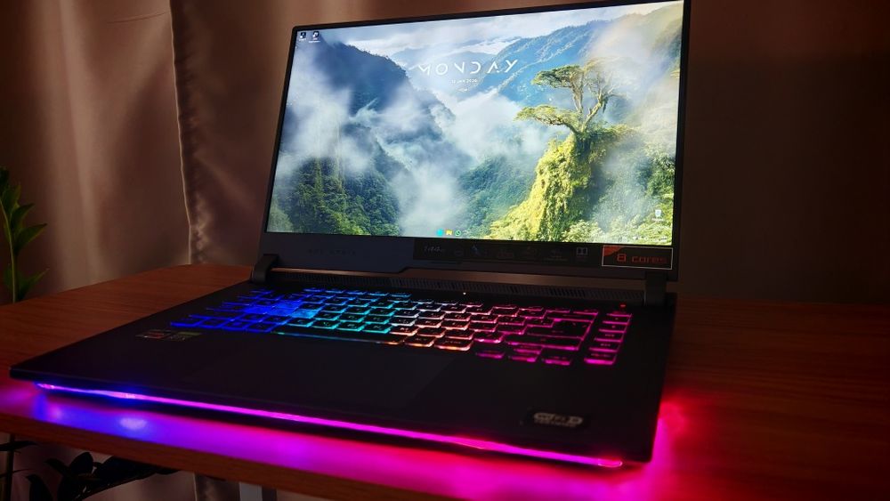 Asus ROG STRIX G513IC Ryzen 7 RTX 3050