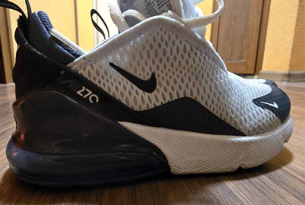 Nike Air Max 270 PS