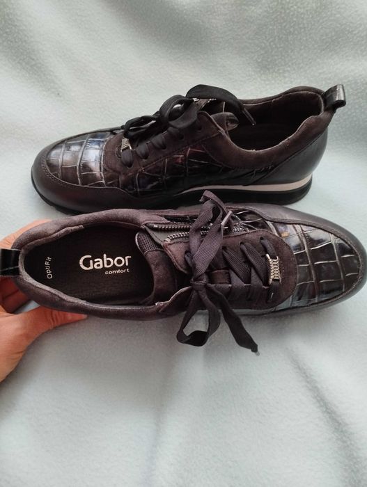 Непромокаеми Geox и Gabor.