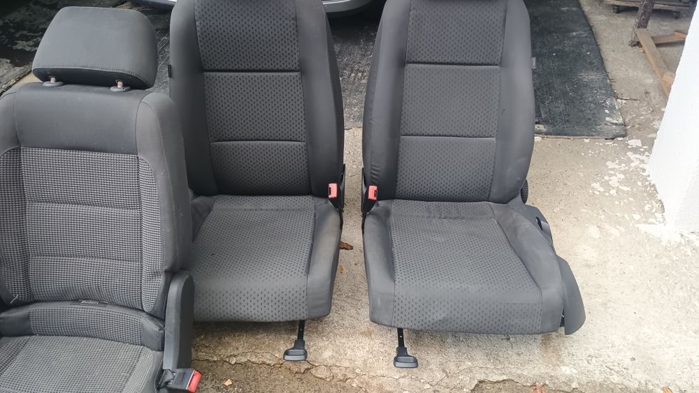 Седалки за vw touran