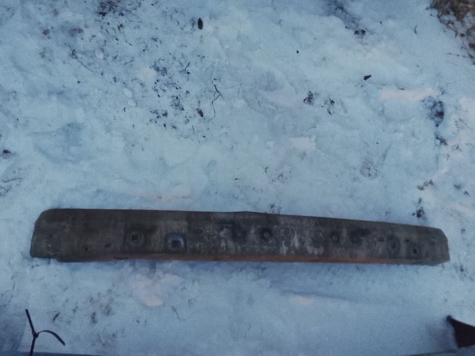 Продаю Бампер бмв