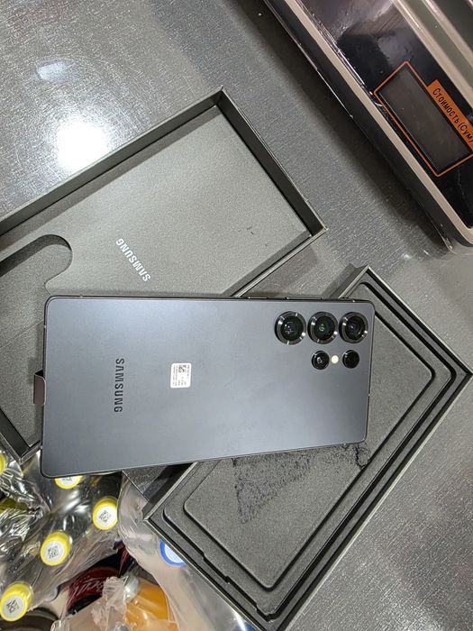 Samsung s25 ultra янги идял холатда сотилади