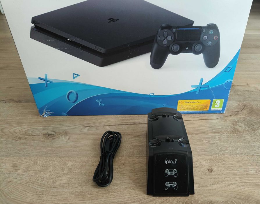 PlayStation 4 Slim (500GB)
