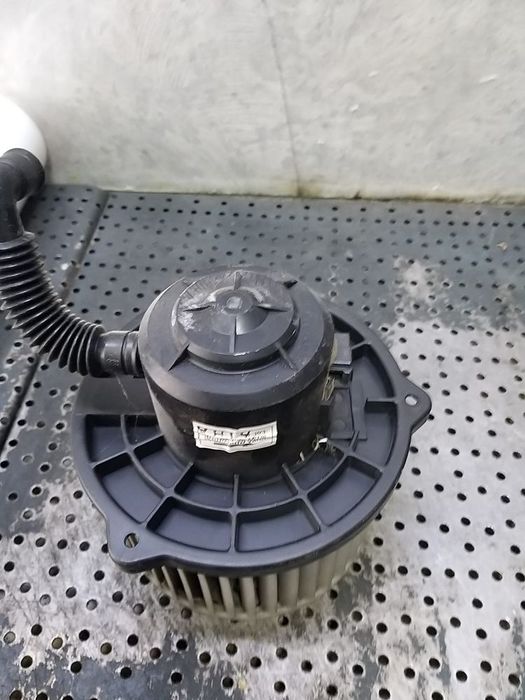 Aeroterma ventilator habitaclu hyundai h-1 50a1f
