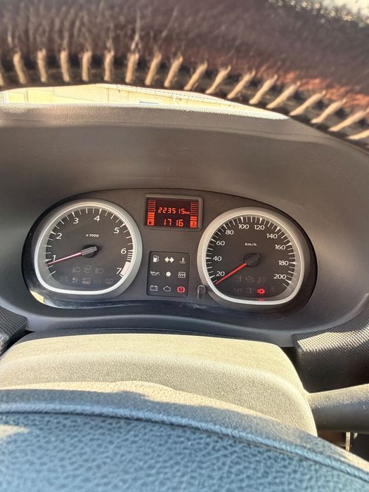 Duster 4x2 , 1,6