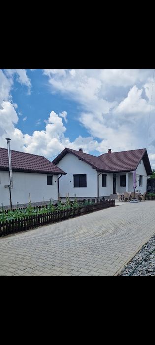 VILA P+M -Constructie 2020, pretabila doua famiili, teren 620 mp