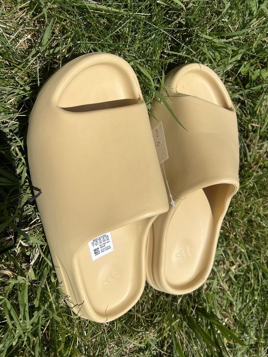 Adidas Yeezy Slide