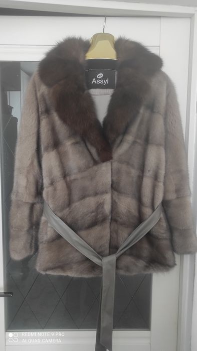 Продам норковую шубу