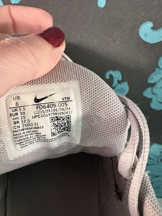 Продавам маратонки nike