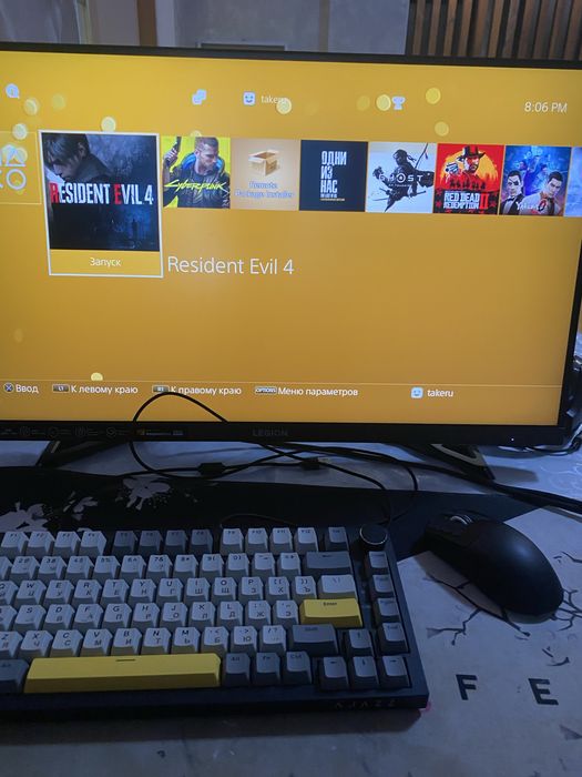 Продам playstation4 прошитую ps4