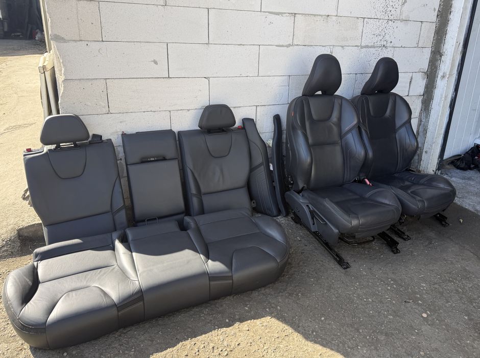 Piese Volvo XC90 XC70 S60 S80 V70 – Dezmembrări Volvo
