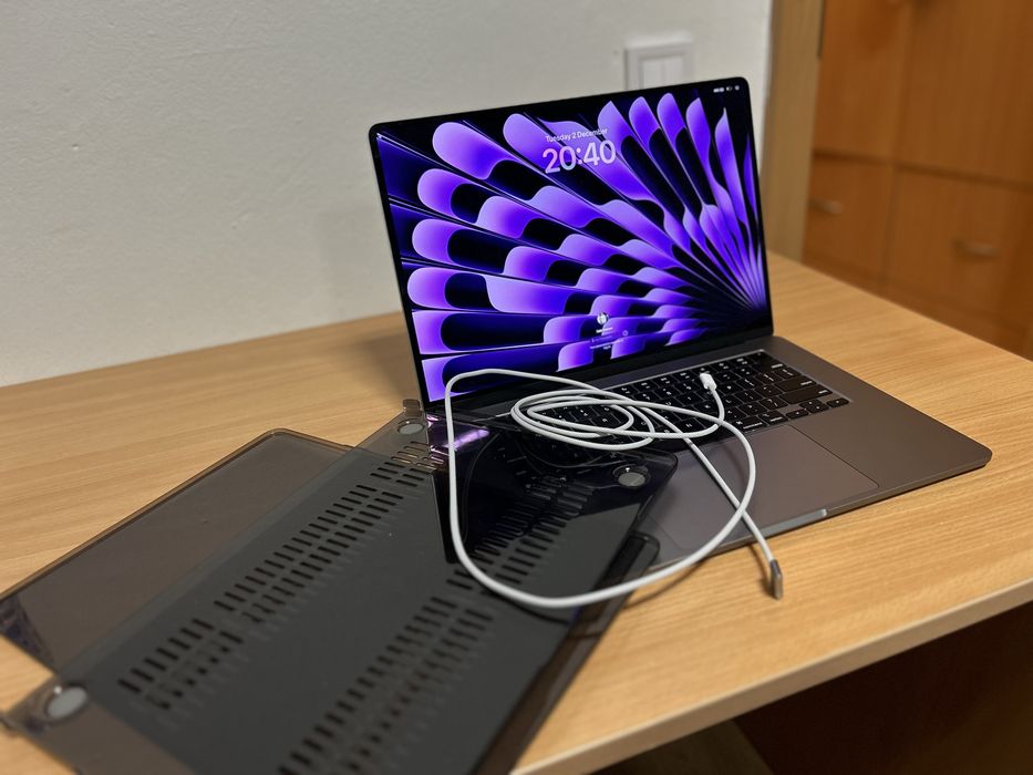 macbook apple air m2 15,3 inch