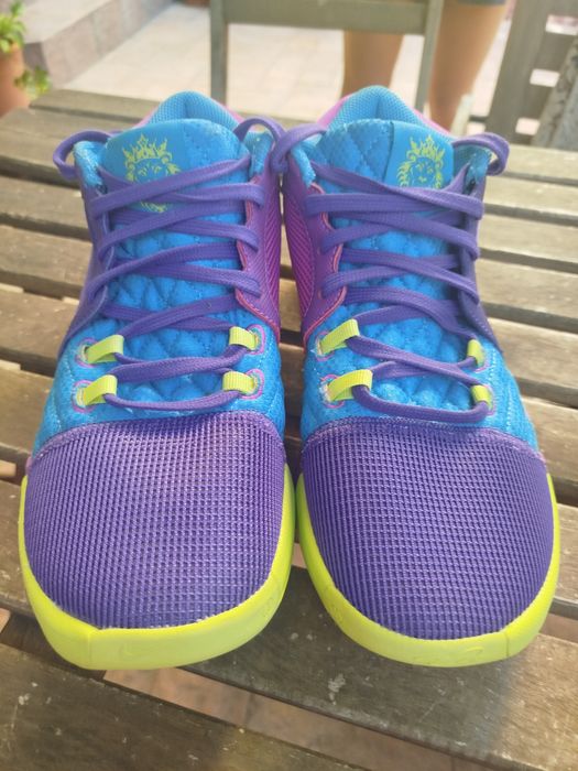 Nike basketball Witness LeBron James VIII măsură 38.5