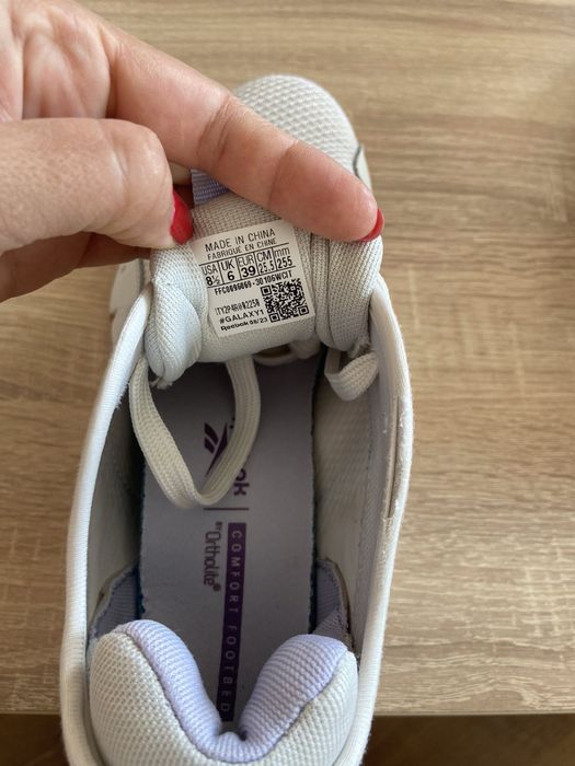 Маратонки Reebok номер 39