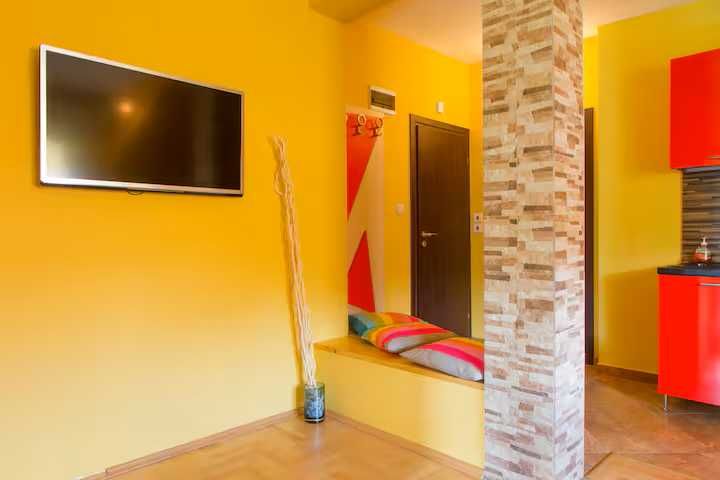 Менажиране на AirBnB и Booking имоти! Настаняване на гости и поддръжка