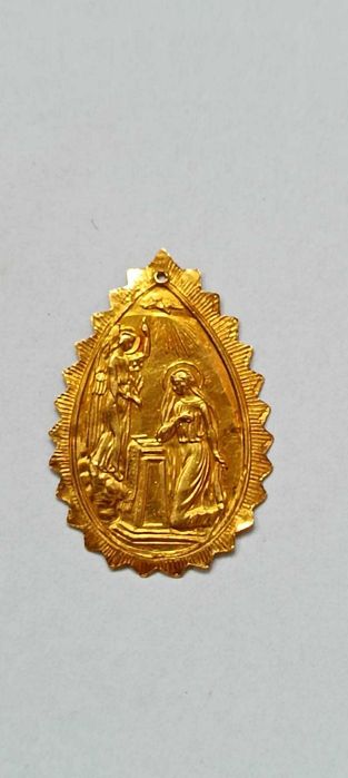 Златни кръщенки 23.65 карата.