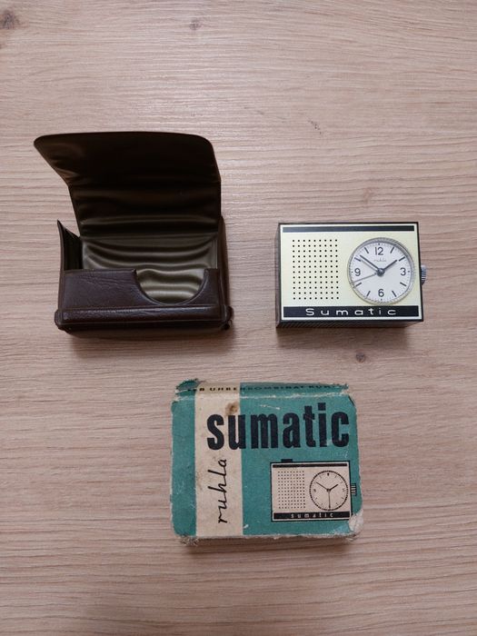 Винтидж туристически часовник RUHLA Sumatic.
