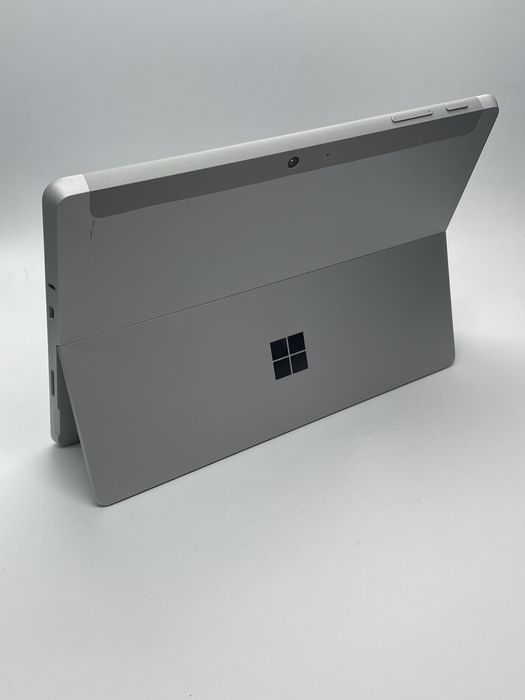 Microsoft Surface GO - 64Gb / 4Gb Ram - Stare Excelenta + Garantie