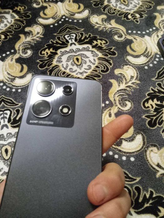 Infinix note 30 telefon holati yaxshi ishlashida muammo yoʻq