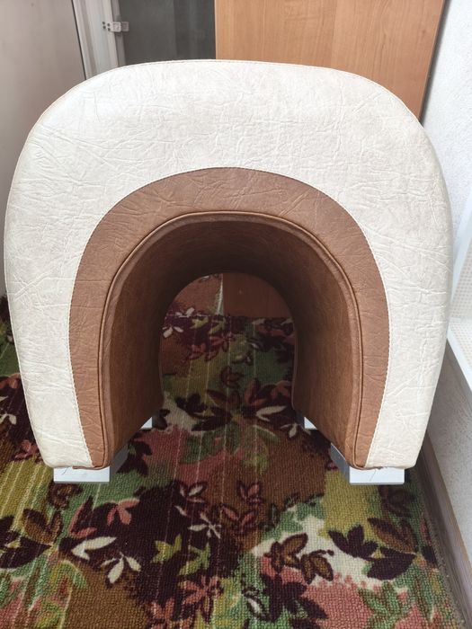 Пуфик в коридор в идеале