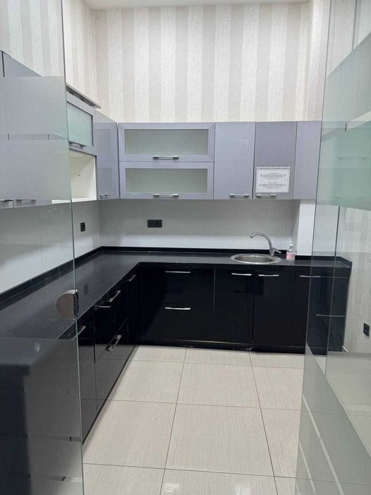 Сдаётся Здание 1650м2 с ремонтом метро Ойбек (N206)