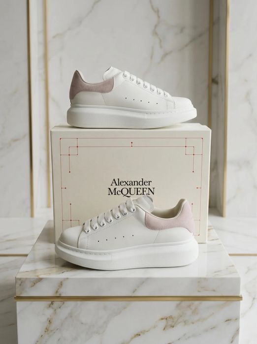 Alexander McQueen - 37, 38
