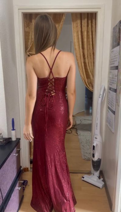 бална рокля перфектна