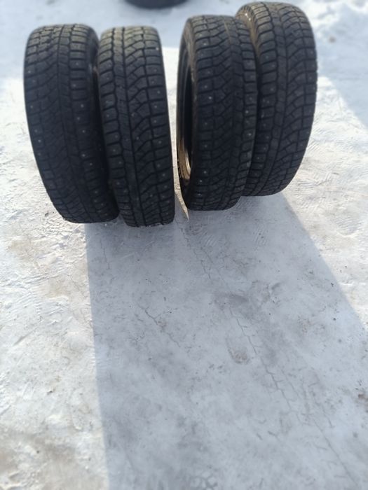 Продам зимние шины Б/у