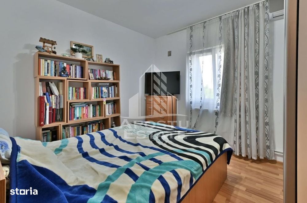 Apartament cu 3 camere de vanzare, centrala, zona Girocului, Timisoara