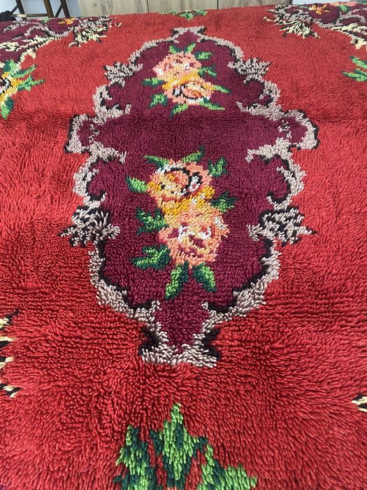 Китеник-вълнен ръчно тъкан и родопско одеяло