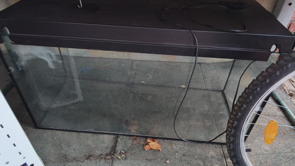 Pachet acvariu mare și acvariu mic + accesorii or amentale de oxigenare  și de filtrare a apei