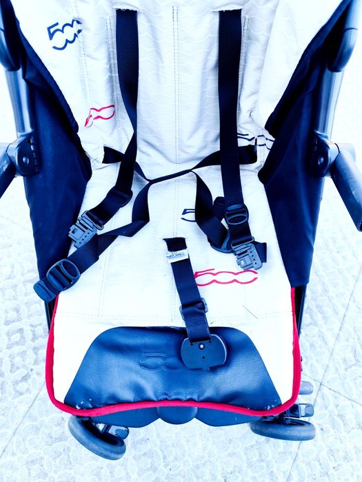 Лятна количка Peg Perego Pliko Mini FIAT 500