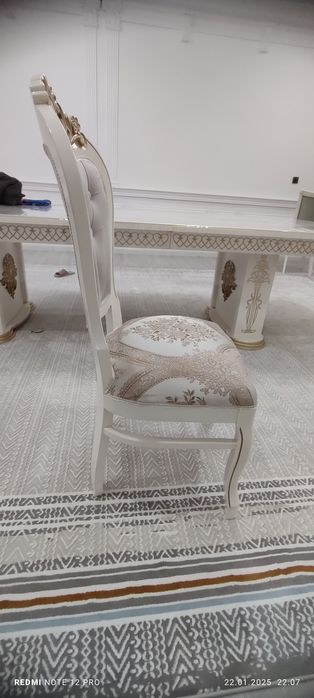 Стулья  новый хороший