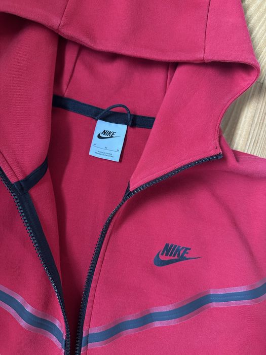 Hanorac Nike Tech Fleece