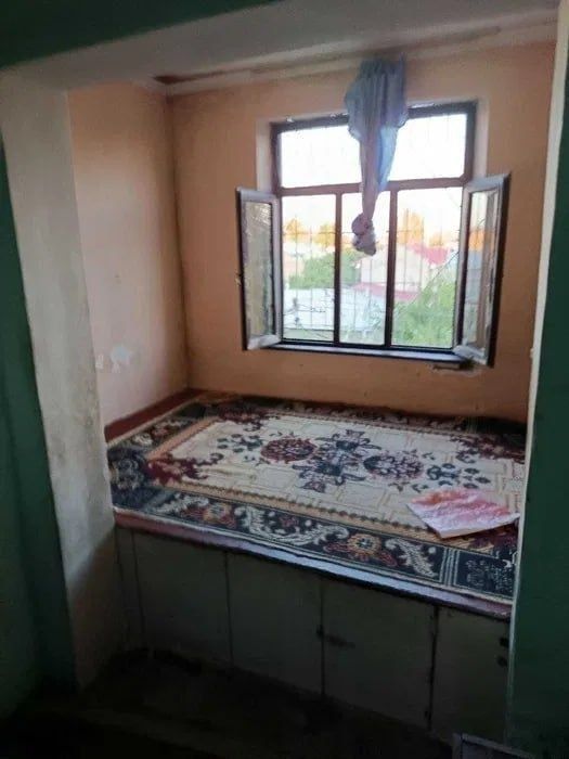 Продаю 1 комнатную квартиру Янгихает Дустлик 1