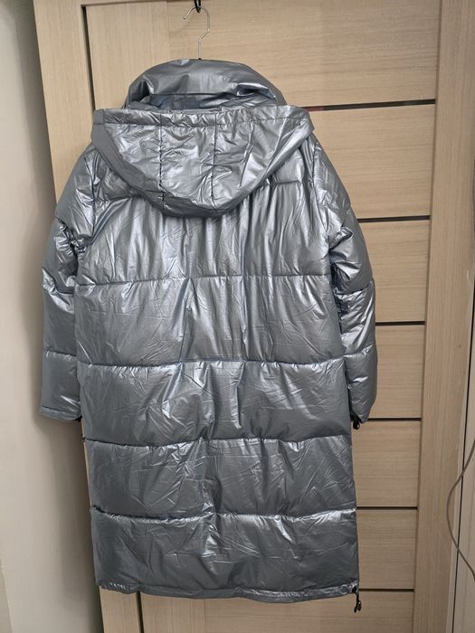 Куртка с лямками.