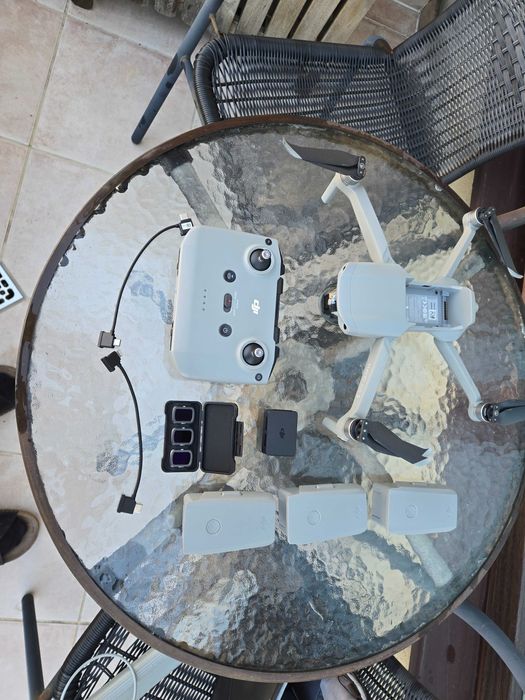 Дрон DJI Mavic AIR 2