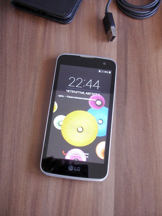 LG K4 (версия K120E) – компактен смартфон, телефон