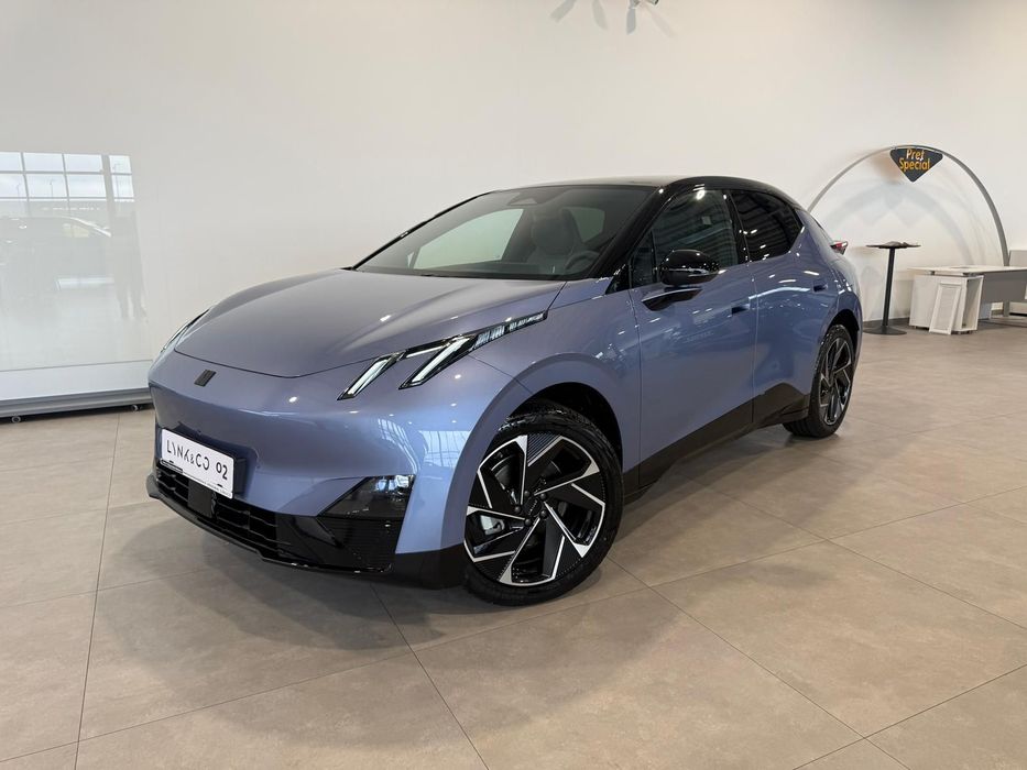 Lynk&Co 02 Lynk & Co 02 Electric 66kW 272 CP RWD More (MY 2025)