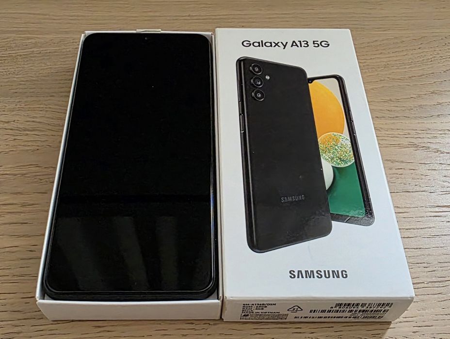 Samsung Galaxy A13 5G – много запазен + бонус кейс