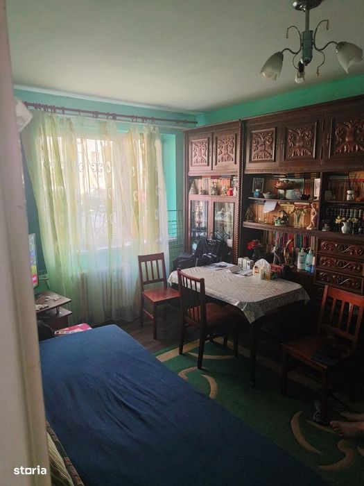 Apartament De Vânzare Cu Două Camere In Pajura Sec.1